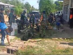 Koramil 1411-06/Bonto Tiro bersama Masyarakat Bersihkan Drainase