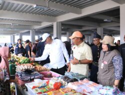Pj Gubernur Prof Fadjry Djufry Tinjau Pasar Sentral Bulukumba