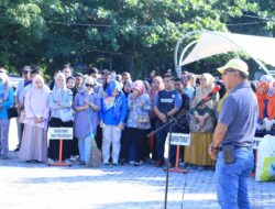 Peringati Hari Lingkungan Hidup Sedunia, Pemkab Bulukumba Gelar Aksi Bersih Pantai