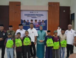 Diinisiasi TP-PKK Bulukumba, 535 Anak Disunat Massal