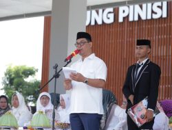 Wabup Edy Manaf Pimpin Upacara Hari Santri Nasional