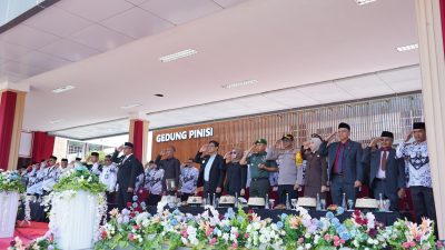 HUT PGRI, Bupati Andi Utta Luncurkan Koperasi Lentera Merah Putih